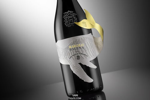 一款創(chuàng)意紅酒標簽設計